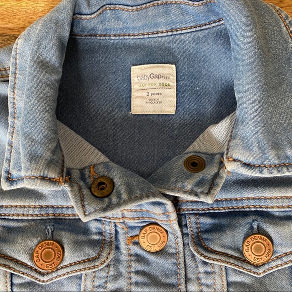 Baby Gap toddler girls denim jacket. Size 3T. - Picture 3 of 7